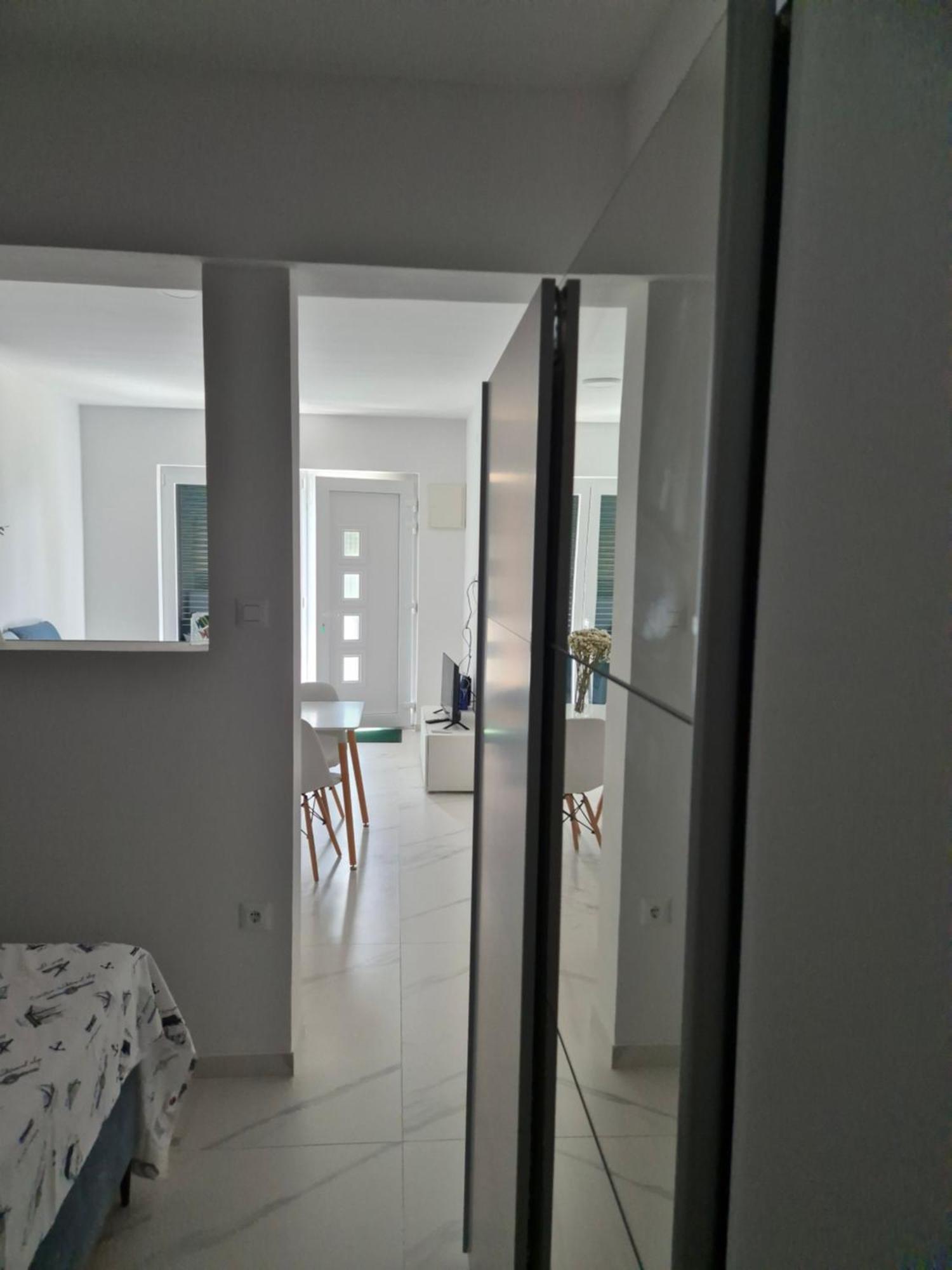 Apartman Bauer - Omis- Nemira Стая снимка